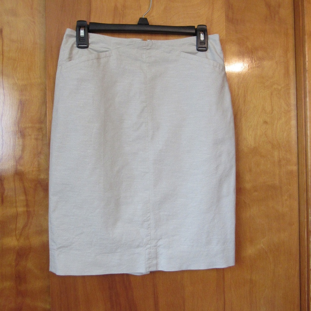 The Limited khaki linen pencil skirt size 2